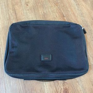 15x11.5 Tumi Laptop Bag